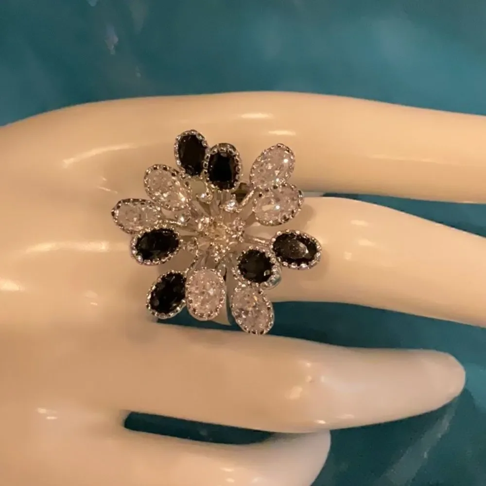 Beautiful Flower Ring
